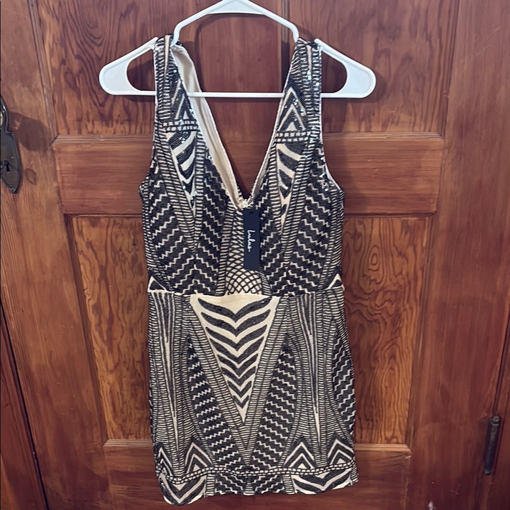 Lulu's Black and Cream Backless Geometric Bodycon Dress